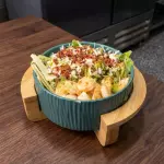 Rusttys salad camarón