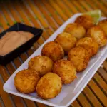 Bolinha de queijo