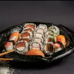 Comb Maki 18 Peças