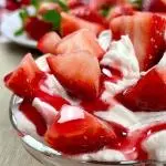 FRESA CON CREMA DE CHANTILLY
