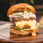 BURGER 4 QUESOS CARNE