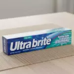 Pasta dental Ultra Brite 170g