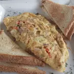 Homelet Bacon, salchica y vegetales