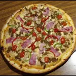 Pizza Carnívora