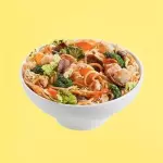 YAKISOBA DE FRANGO