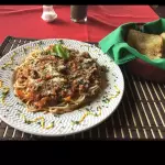 Pasta a la boloñesa