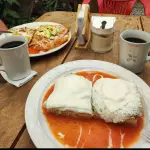 MONTADITOS