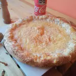 Super pizza de queso