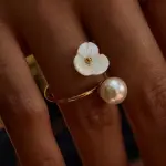 Anillo flor blanca perla