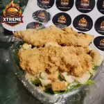 Ensalada César con 2 tiras empanizad
