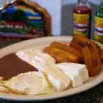 La Dunia (Desayuno Basico)