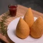 Coxinha de Frango/ Salgado Festa