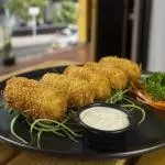 CROQUETAS DE PALMITO DE  CANGREJO