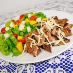 SALADA TROPICAL
