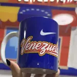 Taza Venezuela azul