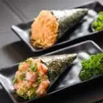 Box de temaki com 2 temakis