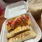 SINCRONIZADA  JAMON O CARNE + NACHOS