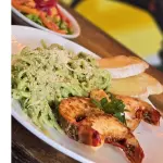 COLA DE LANGOSTA PESTO