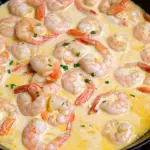 Camarones al ajillo
