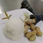 CACAHUATE CON CARAMELO Y SAL DE MAR