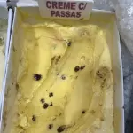 Creme c passas sorvete