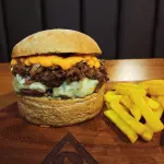 Hambúrguer de Costela desfiada