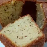 Bolo Fubá com Erva-Doce