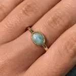 Anillo ovalado Larimar