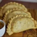 Empanada de Longaniza y queso Frita