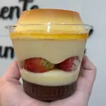 Copudim P com Morangos
