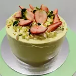 Torta pistachos y frutos rojos