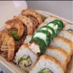 Especial Crunch Roll con camarones
