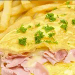 OMELETTE DE JAMÓN Y QUESO