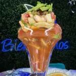 Cóctel de pescado