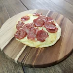 Esfiha trad. calabresa com mussarela