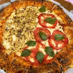 Pizza de Atum com Borda Recheada