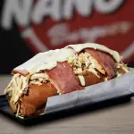 Perro pollo tocineta