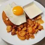 Tortilla de Verde con Chicharrón