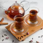 Té, Canela & Clavo