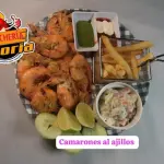 Camarones al Ajillo