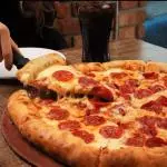 Pizza Familiar (16 Pedazos)
