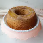 Bolo de banana com canela
