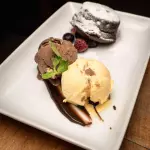 Volcan de Chocolate con helado
