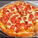 Pizza Calabresa C/ Catupiry