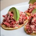 TOSTADA DE MARLIN AHUMADO