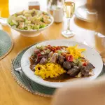 Lomo Saltado Fetuccinis huancaina