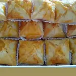 MIni folhado de camarão