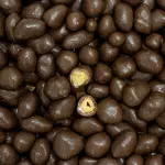 Maní Bañado en Chocolate