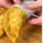 PASTELITO DE JAMÓN Y QUESO