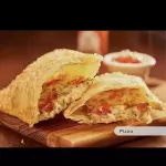 Pizza (queijo tomate e orégano)